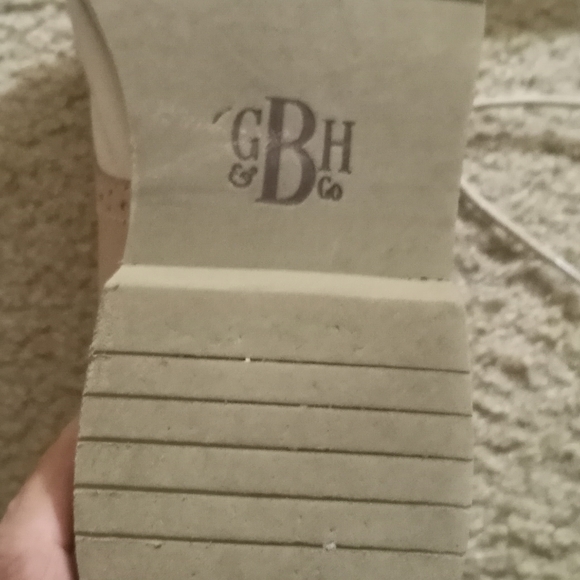 Men's Size 9 1/2 GH Bass & Co Beige Leather Oxfords - Picture 4 of 10